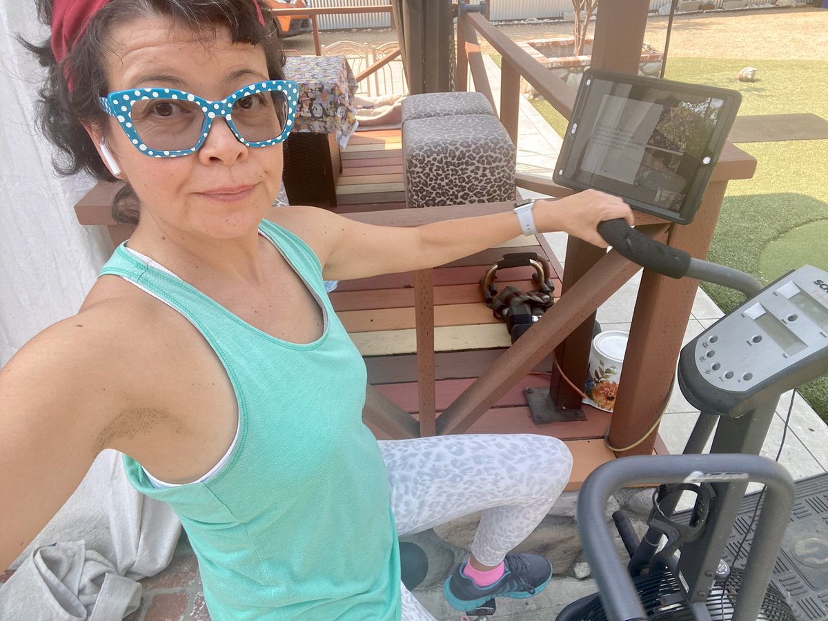 iLearnNow's tweet photo. Back to back to back meetings. Currently at the Grading for Equity Series. Yet I need to get my fitness in. Allowing my emotions to come out in my pedaling. #EquityOL https://t.co/0OOv76hbVo