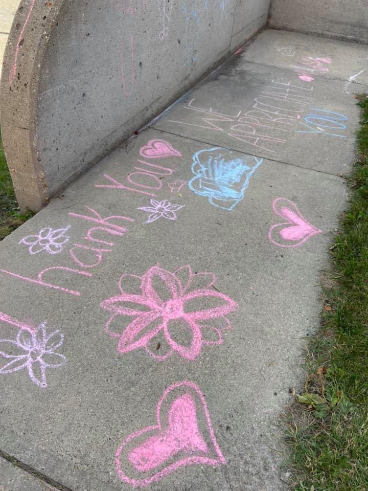 AcademicAdvisn's tweet photo. Our students showing their appreciation to ALL our health care workers. @PonokaSC https://t.co/hCSDuHsnGs