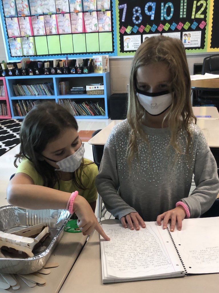 MissGallaghersClass tweet media