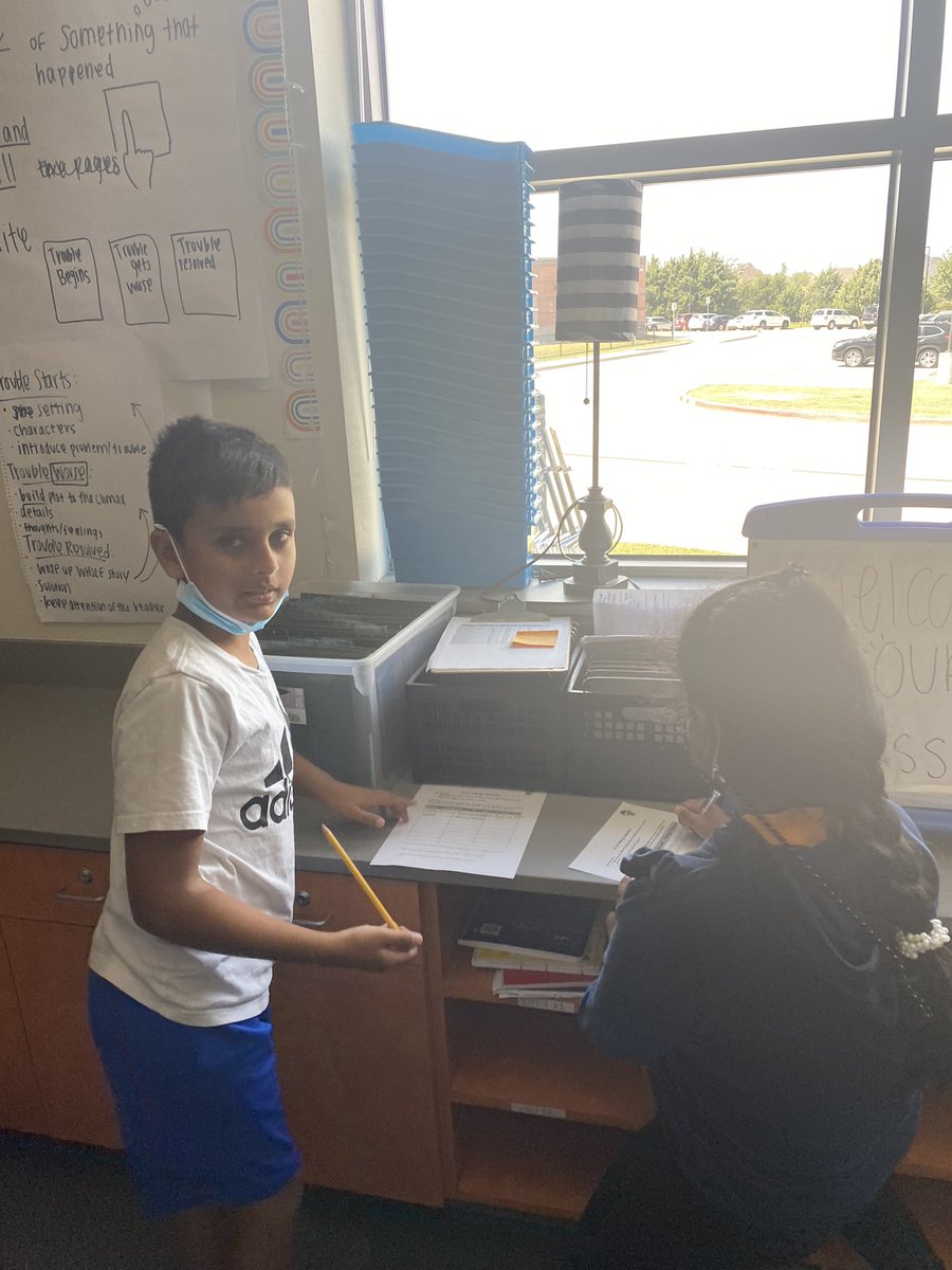 These energy detectives went on a search to find out what forms of energy were being used in our class!🕵🏼‍♀️🕵🏼‍♂️ <a href="/McSpeddenES/">McSpeddenES</a> <a href="/McSpedden4/">4th Grade</a>