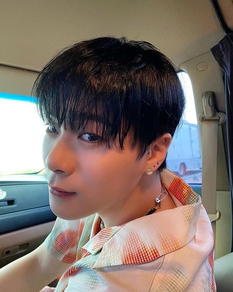 cloudyybinnie's tweet image. #아스트로 #문빈 #MOONBIN
#ASTRO @offclASTRO