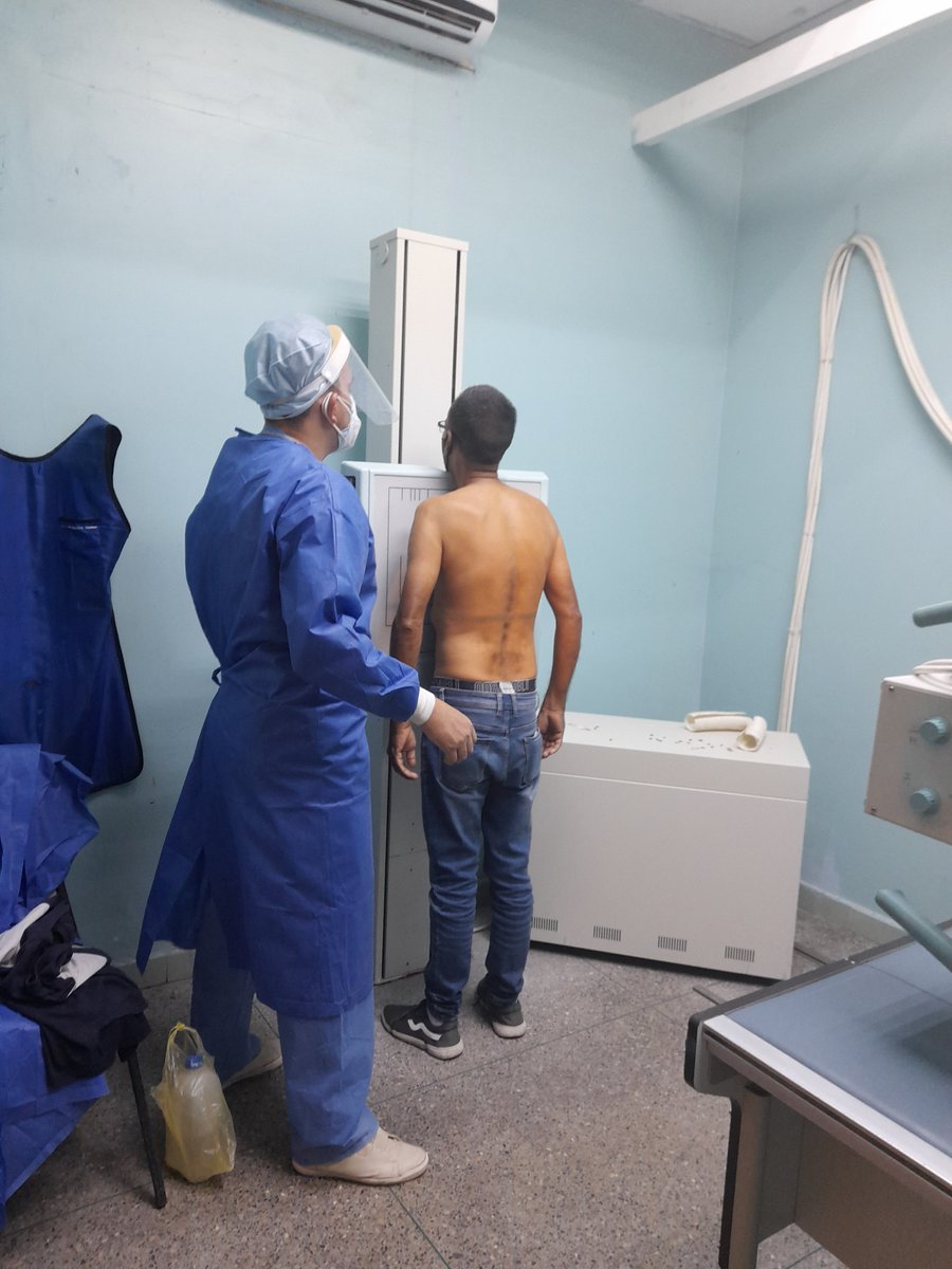 CdiAlayon's tweet photo. Seguiremos siendo solidario con el hermano pueblo venezolano,prestando servicio medico con calidad,CDI Alayon,@cubacolabora ,@cubacooperaven ,@JefeMmc . https://t.co/mJewdbL86X