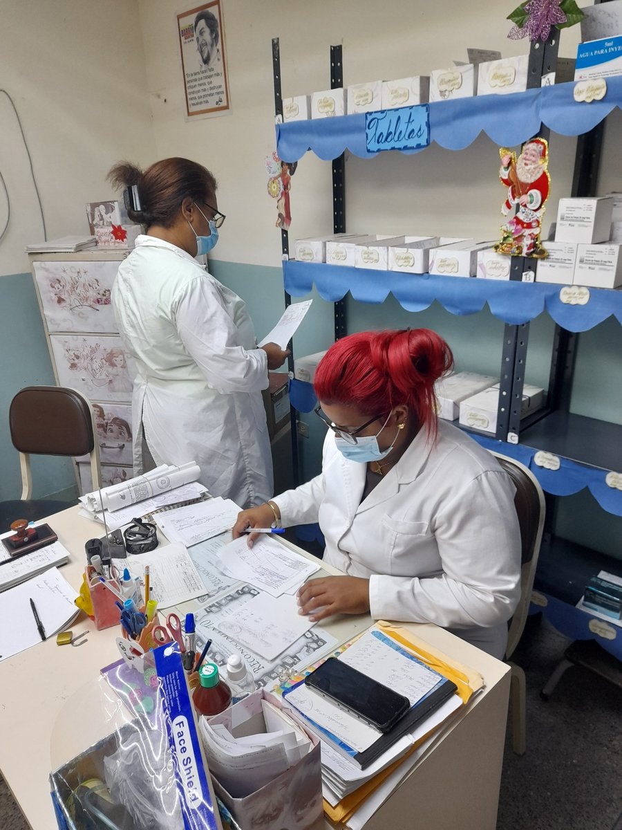 CdiAlayon's tweet photo. Seguiremos siendo solidario con el hermano pueblo venezolano,prestando servicio medico con calidad,CDI Alayon,@cubacolabora ,@cubacooperaven ,@JefeMmc . https://t.co/mJewdbL86X