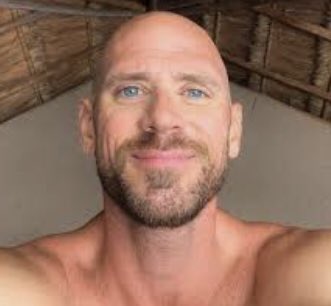 Memes27Lordof's tweet photo. Look at this delightful man i'm going to look at his occupation i hope i don't find anything inappropriate https://t.co/2Sii85mNWu