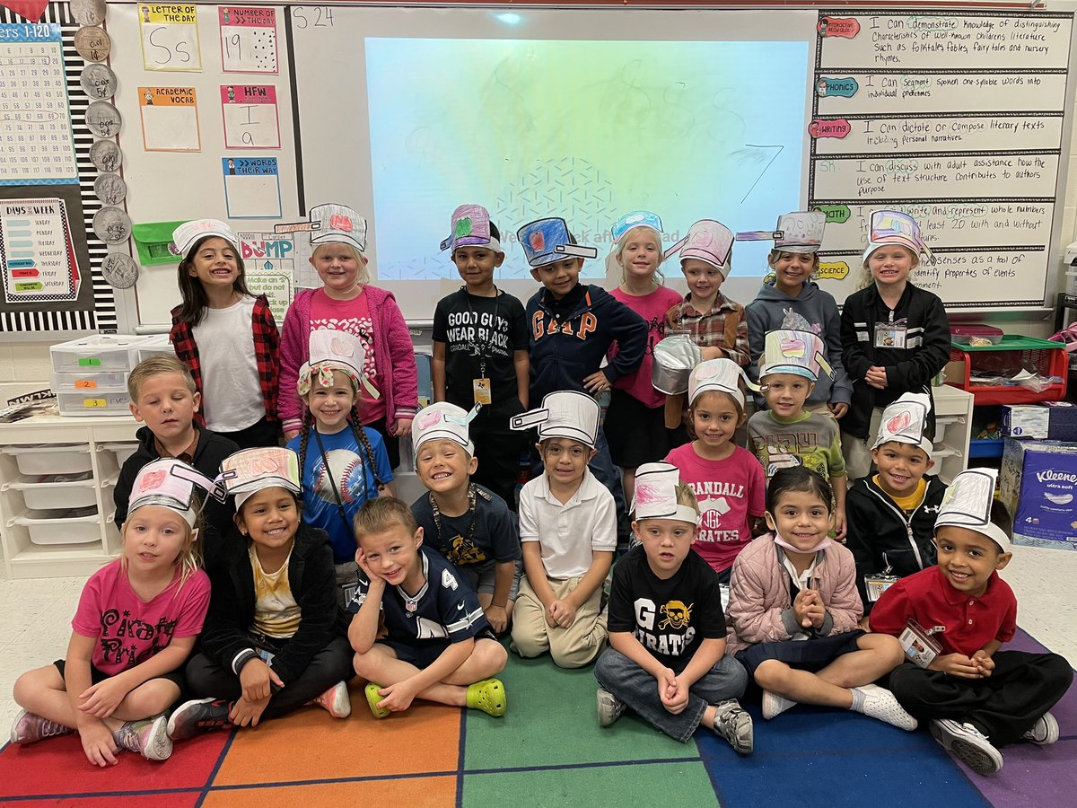 KinderJAM_'s tweet photo. Happy birthday Johnny Appleseed 🍎 🍏 #kinderlife https://t.co/1xDgyEfpe8