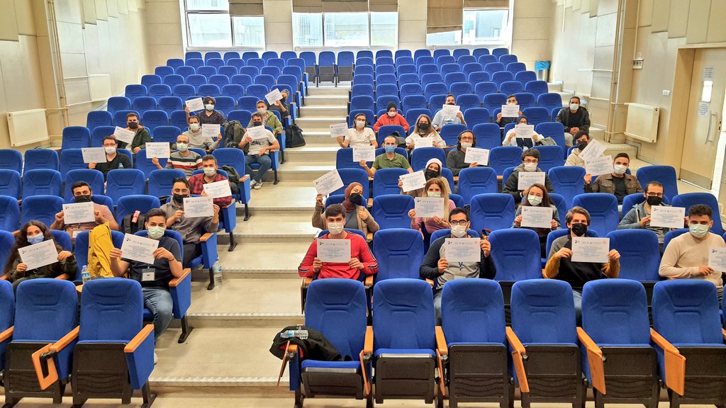 24 Eylül Cuma 10. #sibergüvenlik kampımızın son gününde öğrenciler sertifikalarını aldılar. Pırıl pırıl başarılı gençlerimiz ile tanıştığımız için çok sevinçliyiz