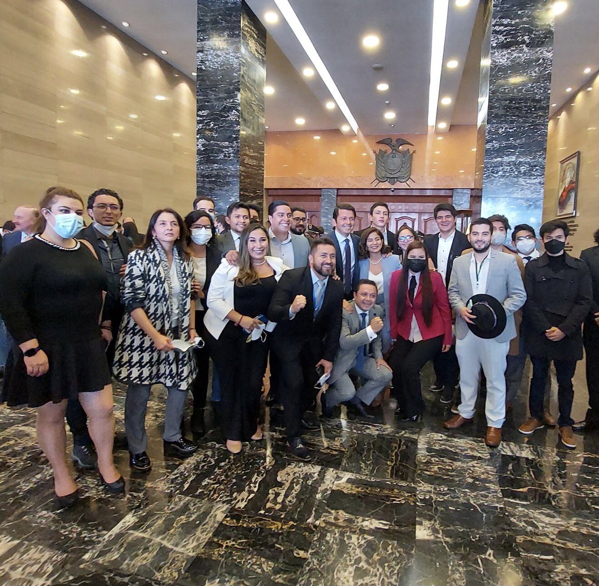 panchojimenezs's tweet photo. El proyecto de Ley de Creación de Oportunidades es el camino hacia el país que los ecuatorianos soñamos y merecemos. Con un régimen laboral moderno tendremos nuevos y mejores empleos para todos. https://t.co/p1IX5FMCeV