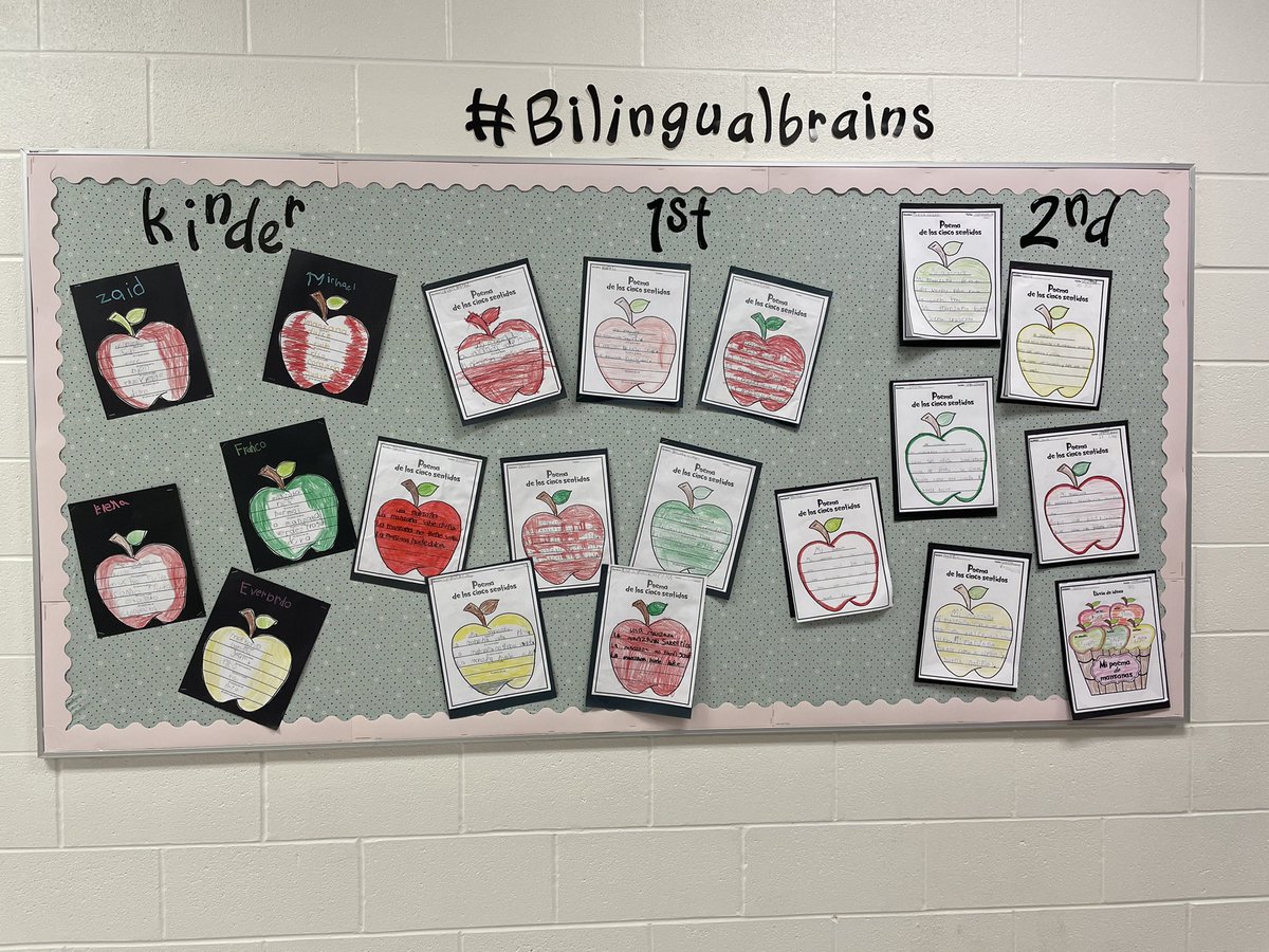 ¡Trabajando en equipo con <a href="/shmscarrillo/">Carrillo</a> (Kinder) y <a href="/Esteves_SH/">Mrs. Esteves</a> (segundo  gradó) escribiendo sobre manzanas!  🍏 🍎 
#bilingualbrains @SouthernHillsWF <a href="/gretamariadame/">Greta BenavidesAdame</a> <a href="/PeterEGriffiths/">Peter E Griffiths</a> <a href="/WFISDschools/">Wichita Falls ISD</a>