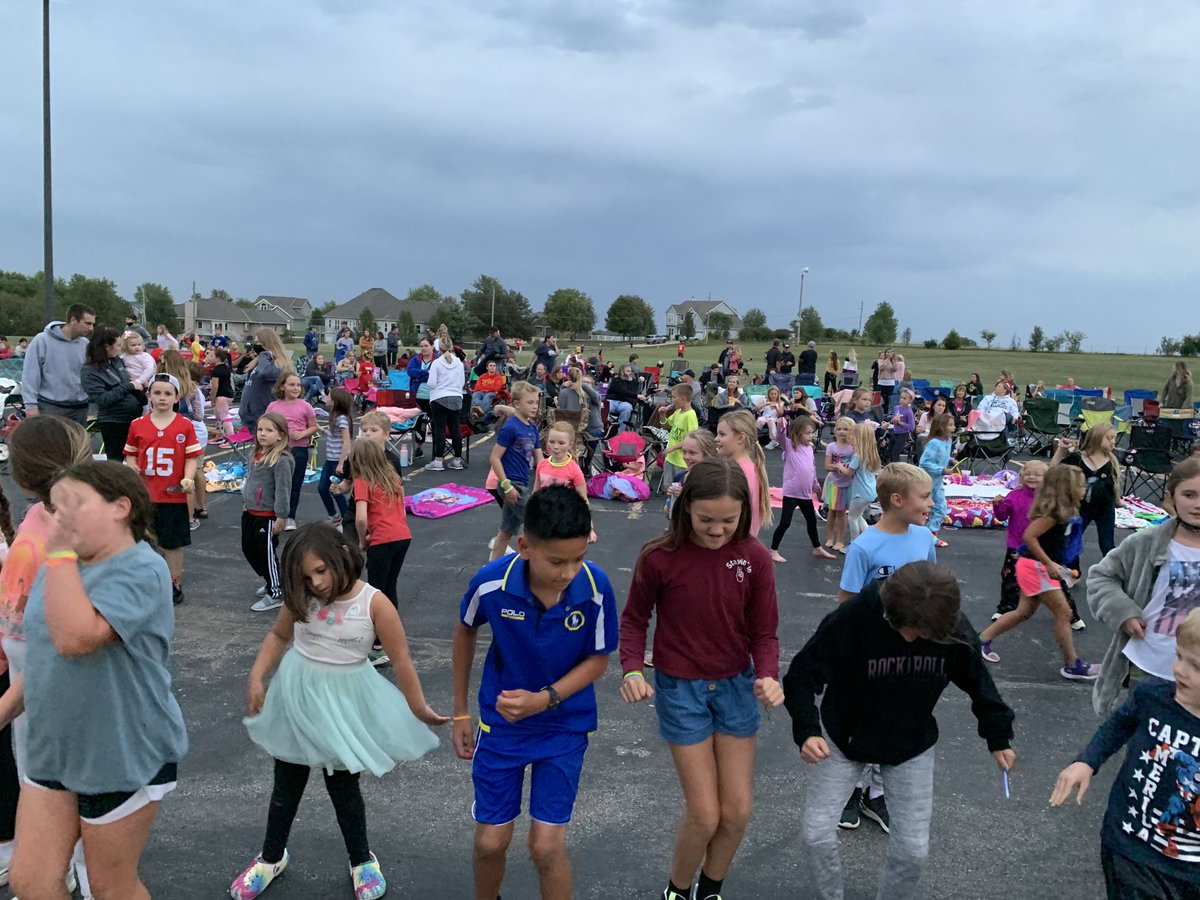 Deborah Ricker tweet media