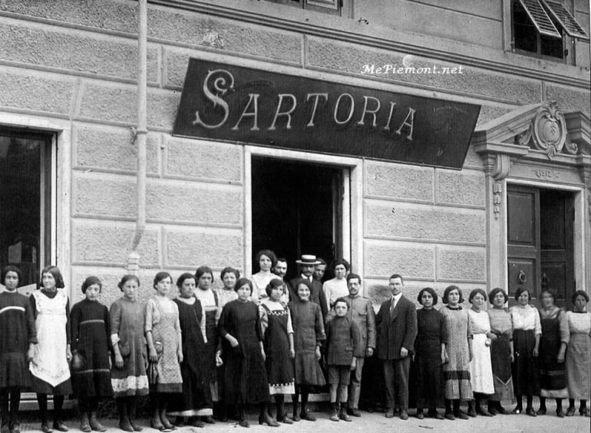 Sartoria_David's tweet photo. My company Sartoria Bespoke offers attractive handmade formal or casual Italian-styled garments at an affordable price. #handmadesuits #bespoketailors #madetomeasuresuits #readytowear #couture #alterations #weddings https://t.co/1f3aYOejNd info@sartoriabespoke.com https://t.co/Fz1wCPkB6N