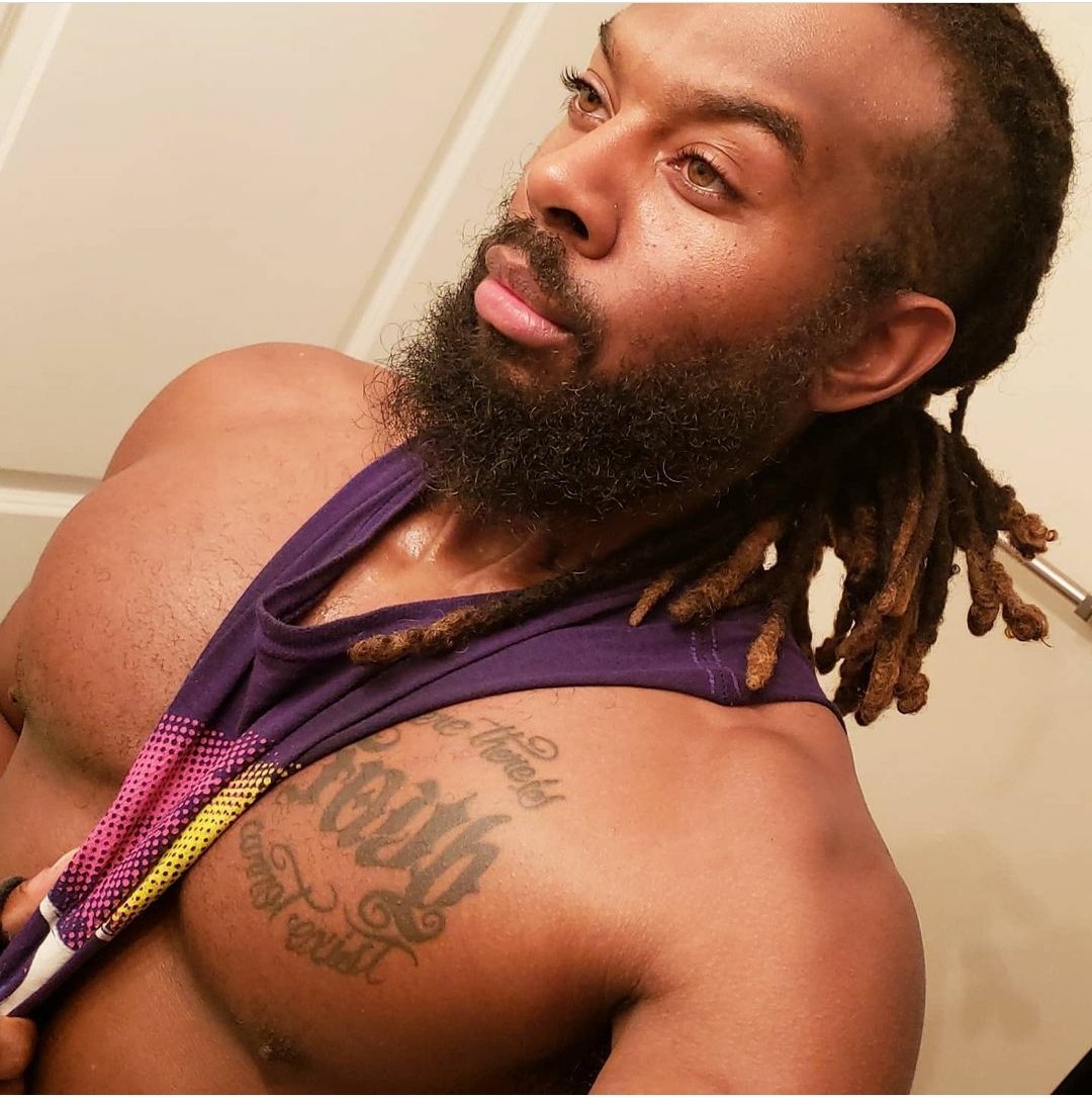 iCarpeThisDiem's tweet photo. Ask ten different people, you'll get ten different opinions...
#PostWorkoutSelfie #YeahImStillHere #iNeedToShave #BeardGang #MerryFriday #WhereTheWeekendShenansAt https://t.co/2aELUIEu38