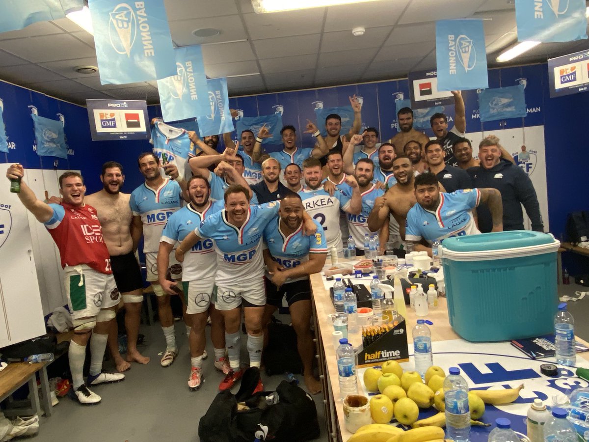 catourneovale's tweet photo. Bravo @avironrugbypro pour le bilan comptable de ce premier bloc conclu ce soir par une victoire à Grenoble. Vous restez invaincus avec 4 victoires et 1 nul. De très bons débuts en #ProD2 😍
#FCGAB #Bayonne
📸 @PhilippeTayeb https://t.co/kFBASZBT43