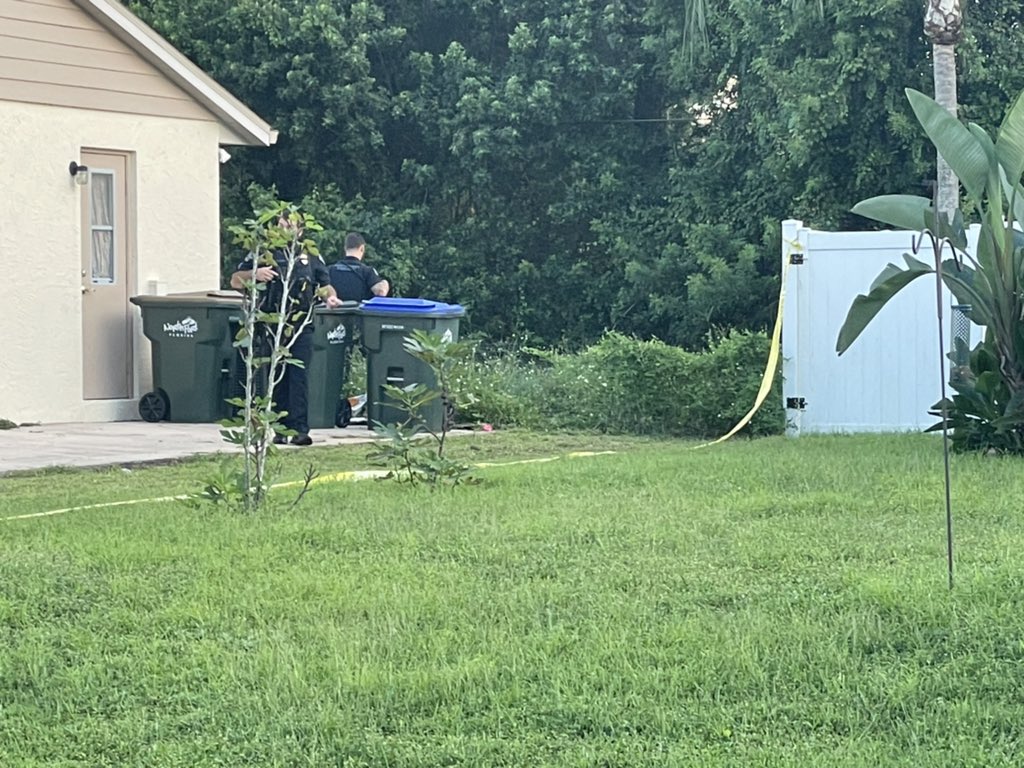 Evan Axelbank Fox13 on Twitter "A number of North Port PD officers