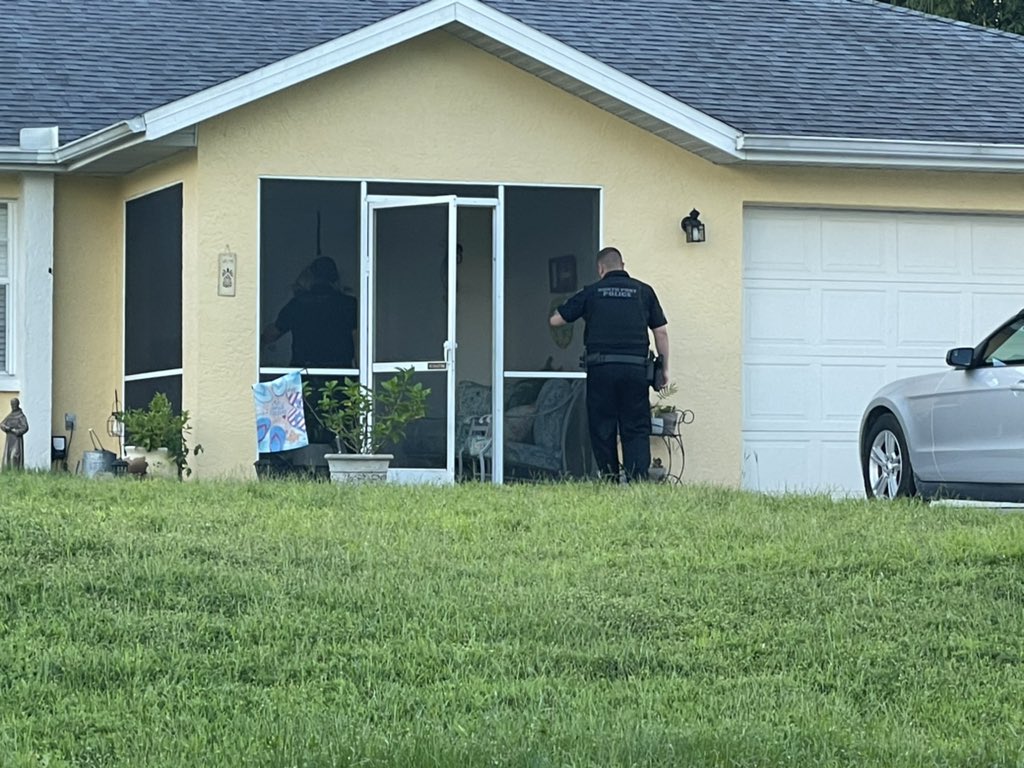 Evan Axelbank Fox13 on Twitter "A number of North Port PD officers