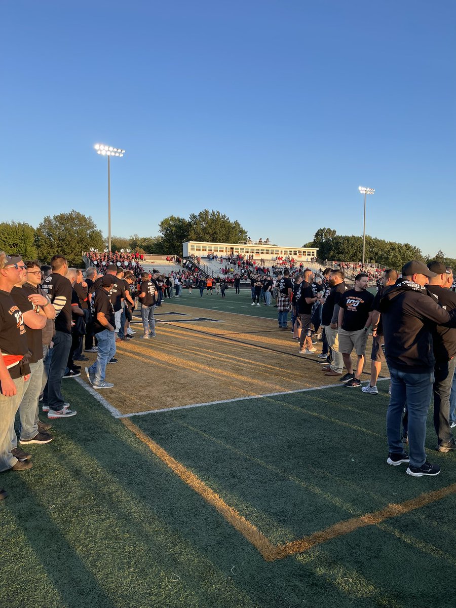 nchoovervikings's tweet photo. Over 120 football alumni are back to celebrate 100 years of North Canton football and 75 years of playing at North Canton Memorial Stadium. #WelcomeBackAlumni #GoVikings https://t.co/gy4oLICyFP