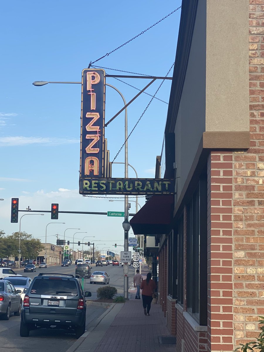 stoolpresidente's tweet photo. Landed in Chicago.   Got right to work Joe https://t.co/VkzmdzyxcW