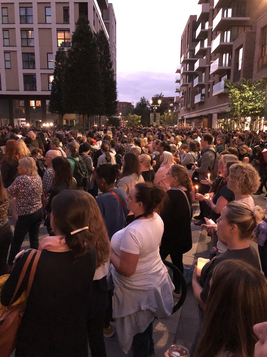 Tonight 2000 of us gathered in Kidbrooke to honour the life of #SabinaNessa and mourn her loss.

This was the third vigil I’ve been to in six months for women murdered in London - representing a fraction of those lost to male violence across the country. #EnoughIsEnough