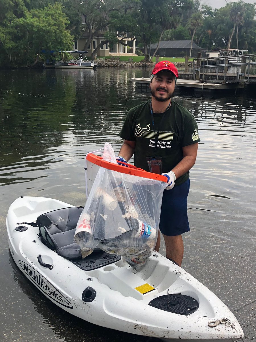 KeepFLBeautiful's tweet photo. Litter that starts on roadways eventually makes its way into our waterways. Always #thinkbeforeyouthrow &amp; remember to secure your load when you are driving or boating. 
📸: @KeepTBB 
#keepflbeautiful #marinedebris #preventlitter #leavenotrace #dobeautifulthings #florida https://t.co/41DEwoKZcM