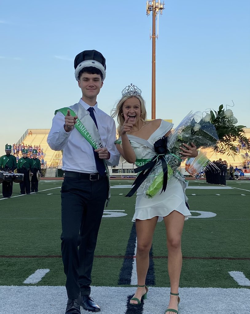 DublinCoffmanHS's tweet image. Congratulations to DCHS 2021Homecoming Queen Molly Nowak and King Jacob Cooper and their Court! #CoffmanRocks 🍀🍀🍀