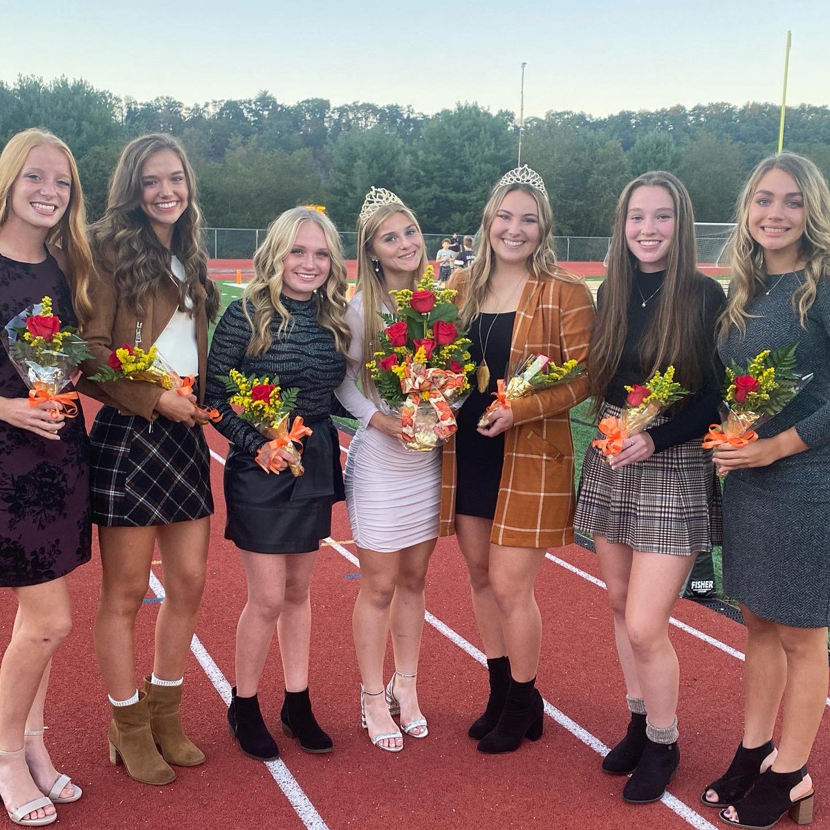 SoCoStuCo's tweet photo. Congratulations to our wonderful Homecoming Court and a special congratulation to the 2021 Homecoming Queen Evelyn Cook! 👑 https://t.co/X2LUAlfxOq