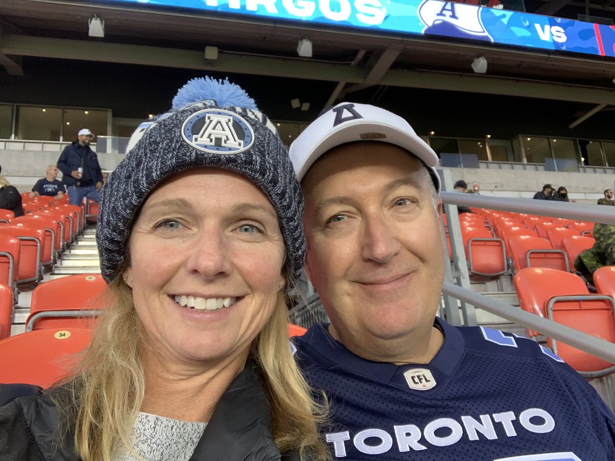 ARGOS! #pulltogether ⁦<a href="/TorontoArgos/">Toronto Argonauts</a>⁩