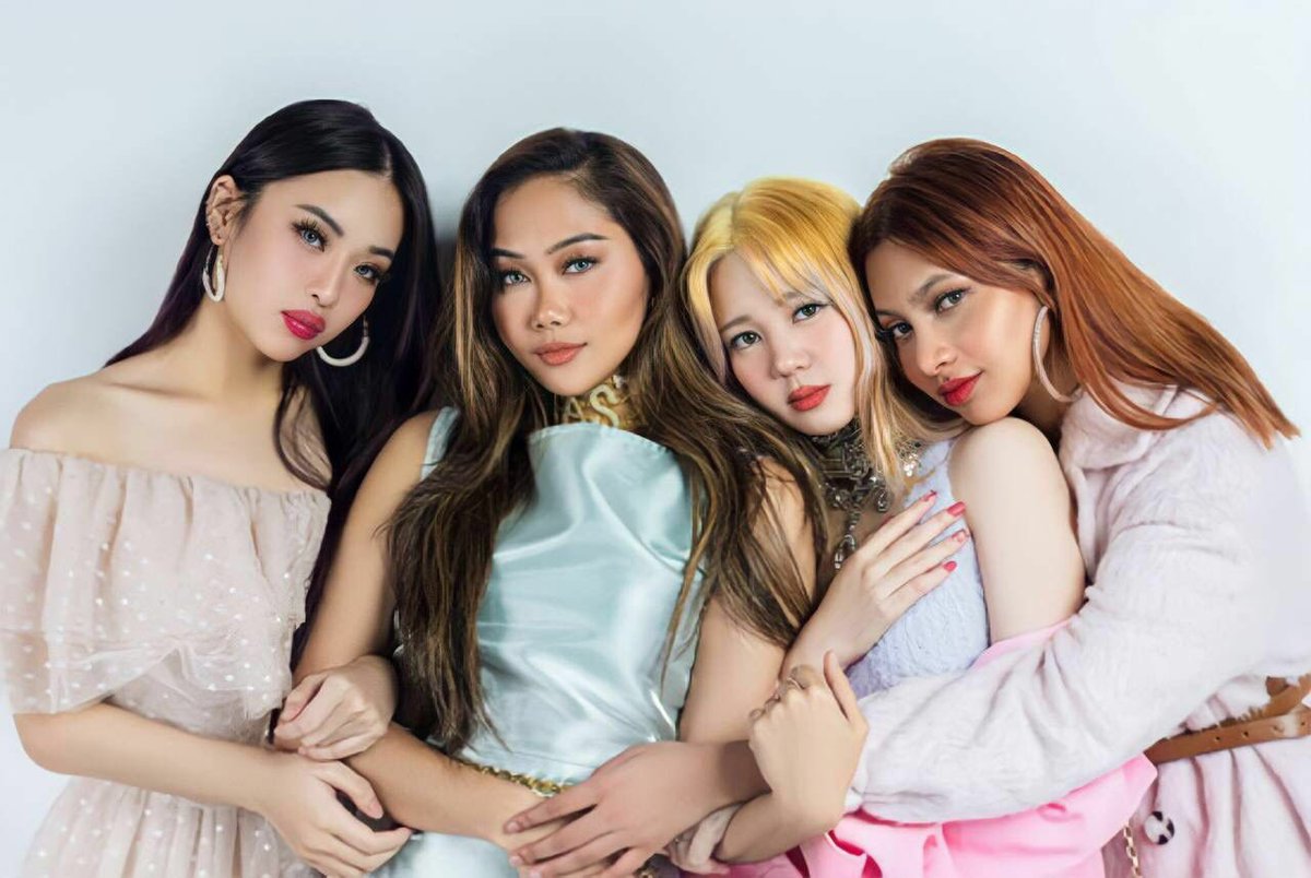 dylaara's tweet photo. I want to see @dollaofficialMY from Malaysia to perform at #ATA2021 😆💗
❤️❤️❤️❤️❤️❤️❤️❤️❤️❤️
#Dolla #dolla #DollaBerani #dolla_berani #Dolla_Kembali #dolla_comeback #DollaMakeMalaysiaProud https://t.co/CDEjlkmdzz
