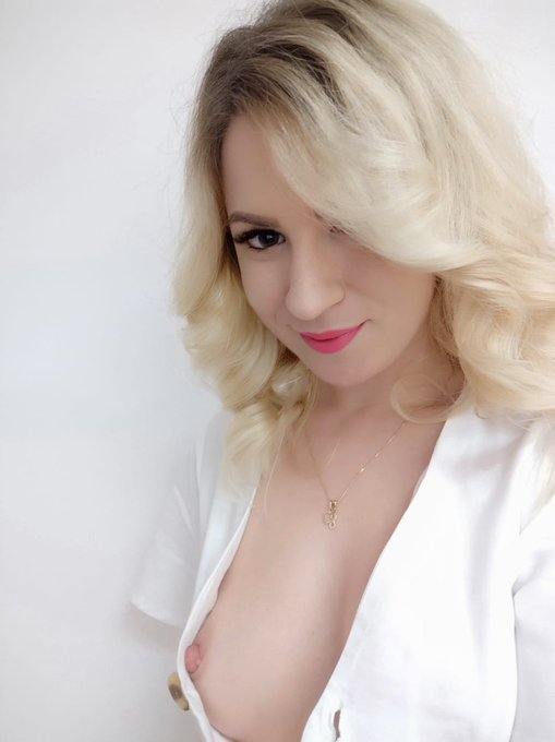 I know that you missed me ❤️ I am online right now on Chaturbate. Come say hello and help me to cheat<a href="/tag/blonde"class="tags"><span>#blonde</span></a><a href="/tag/hotwife"class="tags"><span>#hotwife</span></a><a href="/tag/chaturbate"class="tags"><span>#chaturbate</span></a>