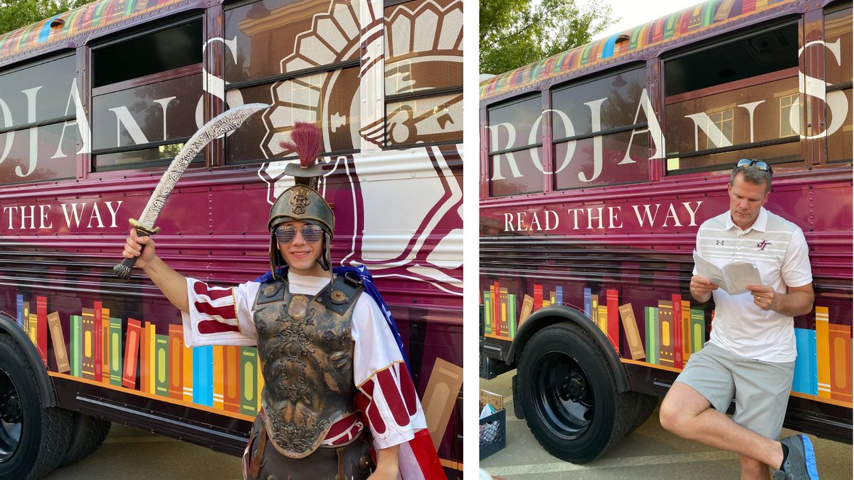 JenksReadtheWay's tweet photo. Seen at the Hometown Huddle - Ojan the Trojan and Coach Martin hanging out at the #TrojansReadTheWay Bookmobile!
Stop by and see us! https://t.co/3JiCj2hihU