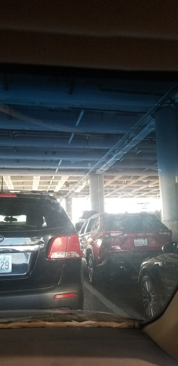 NativeScientist's tweet photo. @TheCastleinpt I want to win so bad! Coming to visit y'all tonight from Seattle. Sitting in the ferry line like 🙁 https://t.co/qSQP89XiD3