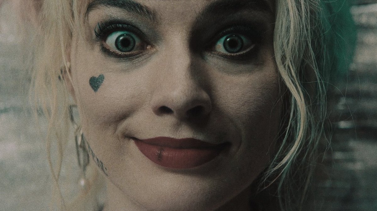 3stebeland2's tweet photo. margot robbie sempre dá conta do recado https://t.co/AZojDxom2C
