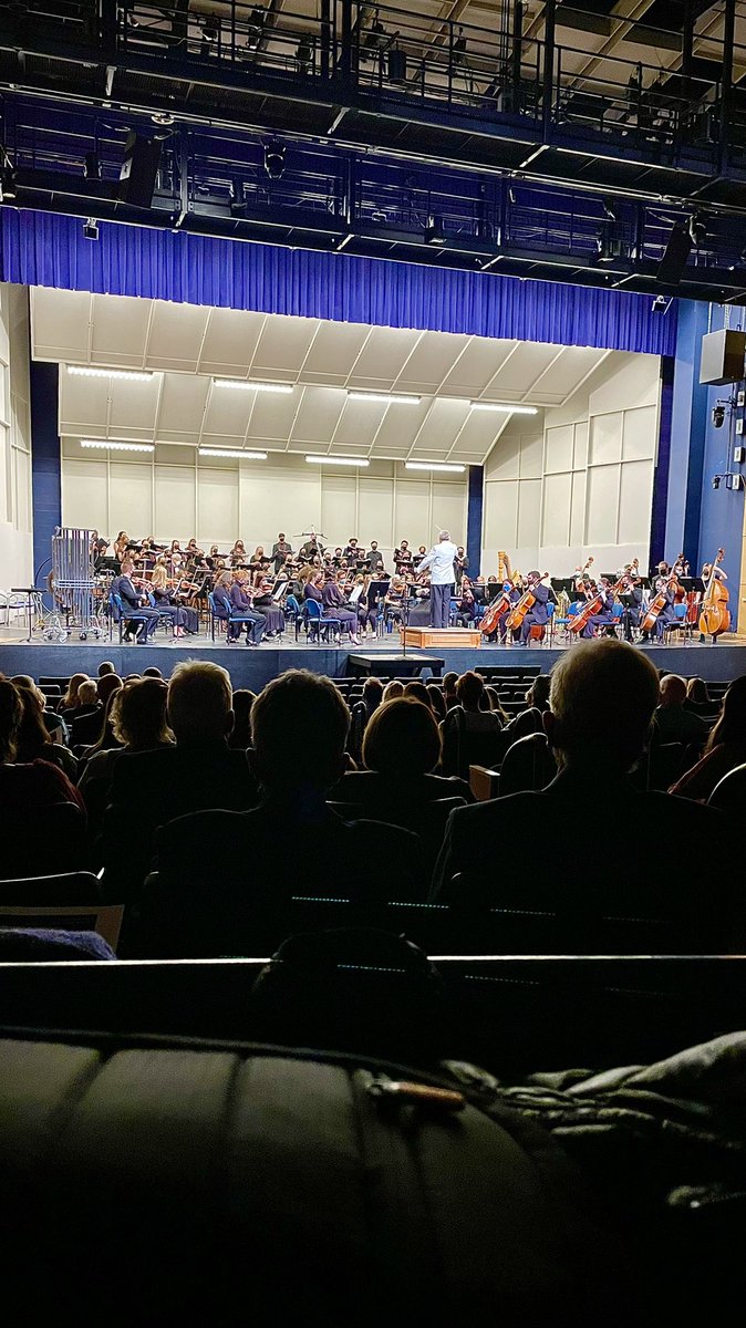 RobertsWesleyan's tweet photo. Music fills Hale auditorium once again. 😌 “A Time of Hope and Healing” Pops Concert. #lifeatroberts #homecoming21 https://t.co/Ze0mAaFhwH