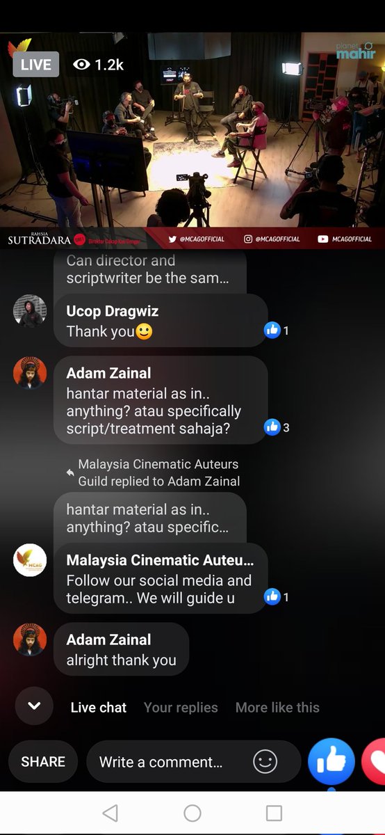 mcagofficial's tweet photo. Siri pertama Rahsia Sutradara raih sambutan luar biasa dgn tontonan konsisten 1.2K.

 Terima kasih semua.. Jgn lupa siri kedua pada 1 Oktober. Kami akan share link...

#mcag #mcagofficial #rahsiasutradara
@KhirRahman @Razaisyam @AzizMOsman I @jasonchongPG the @_nikamir @azhari_Z https://t.co/GbuBZlKBSP