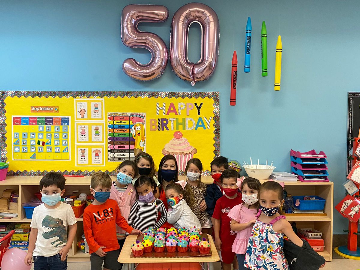 Katia Azuela tweet media