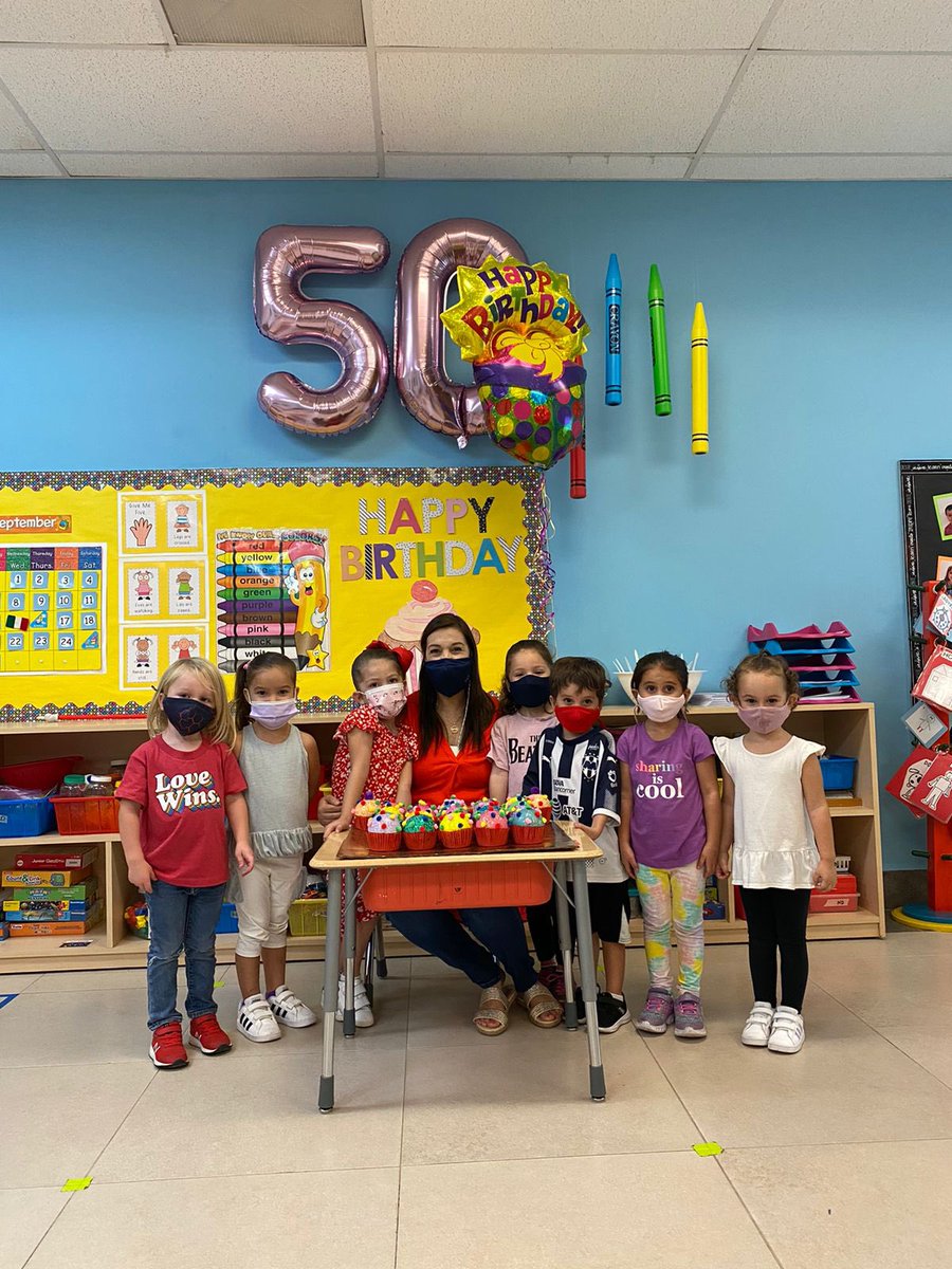 Katia Azuela tweet media