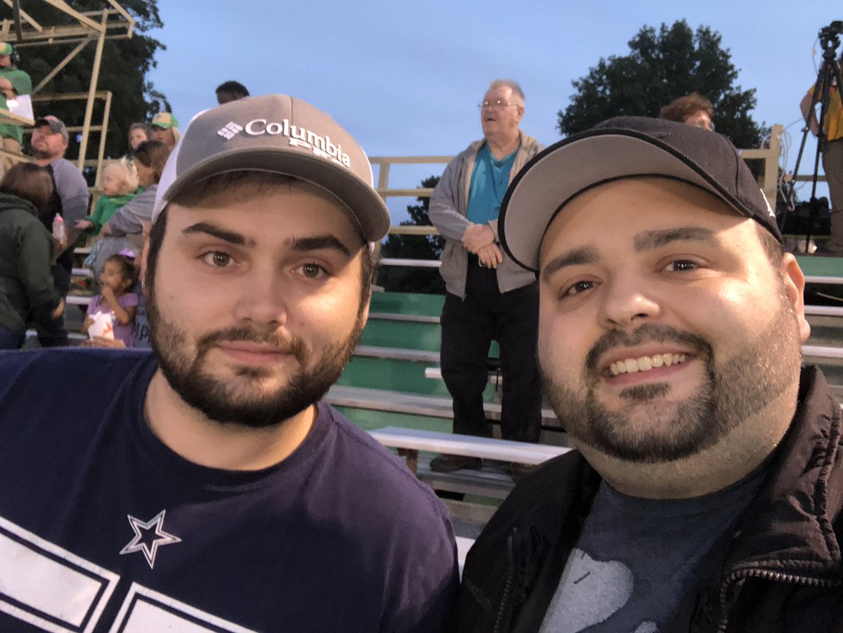 HutchesonBros's tweet photo. What do you do with a rare Friday night off? You go to your alma mater for Lake County Falcon football!
Weโll be back in action tomorrow night at Mojos in Dyersburg - but until then, GO FALCONS BEAT PEABODY!!!!
#gobiggreen #falconfever https://t.co/1FoeyTWeSF