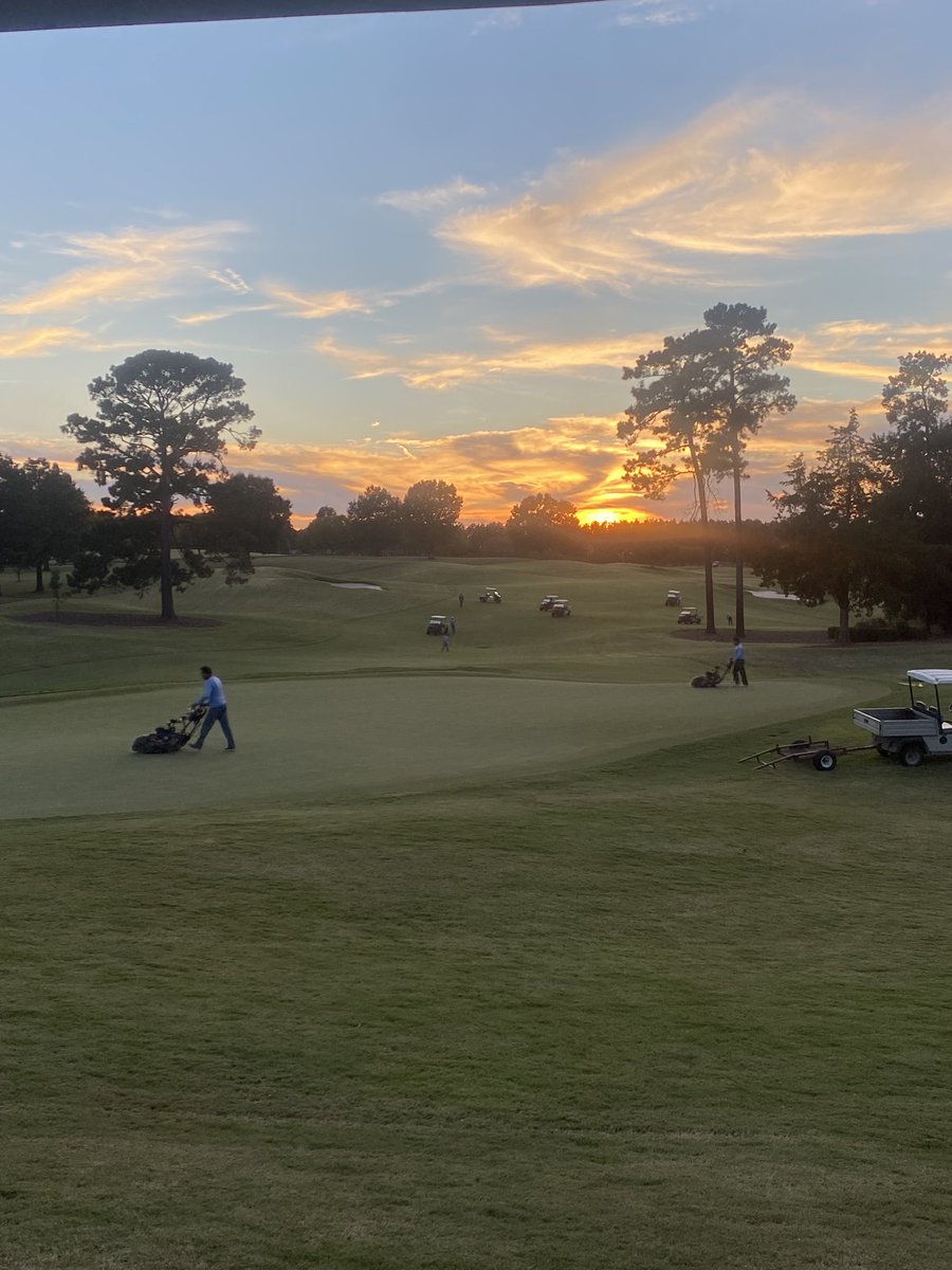 Travis Lazarone (@t_lazarone24) on Twitter photo Greens mow and filling divots this evening to close out the first day the Derby <a href="/squirecreekgolf/">squirecreekgolf</a> Greens mow and filling divots this evening to close out the first day the Derby <a href="/squirecreekgolf/">squirecreekgolf</a>
