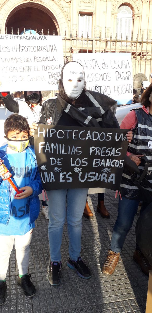 #AudienciaUVA hemos presentado al Sr. presidente <a href="/alferdez/">Alberto Fernández</a>, A la Vice-presidenta <a href="/CFKArgentina/">Cristina Kirchner</a> , Pte <a href="/DiputadosAR/">Diputados Argentina</a> <a href="/SergioMassa/">Sergio Massa</a>  mediante notas correspondientes, en varias oportunidades y seguimos sin ser recibidos, ni escuchados!