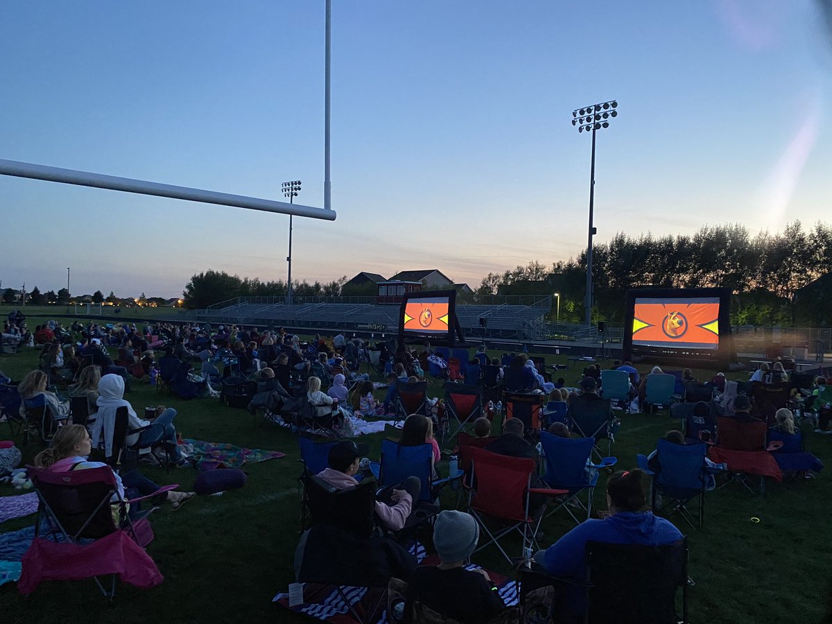 Outdoor Family Movie Night for Covington <a href="/WarriorsWMS/">Woodside Warriors</a>.  A great night enjoying Scoob!