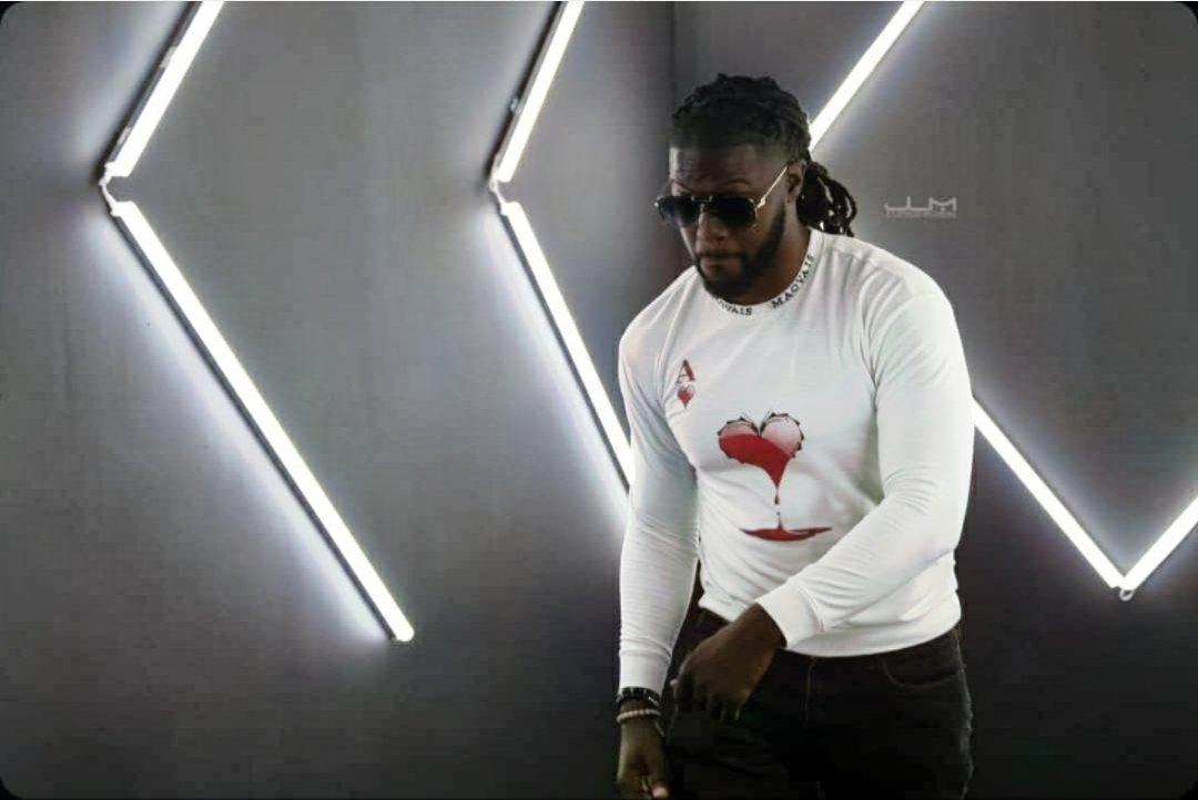 TYONDATRACK's tweet image. Ty on da track