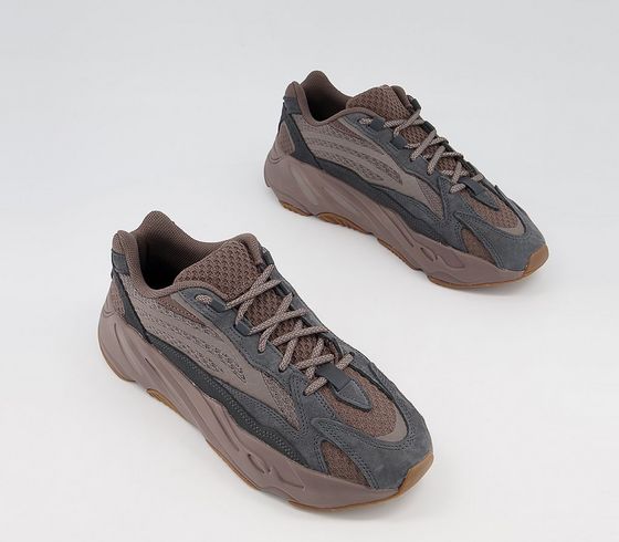 yeezy raffle offspring