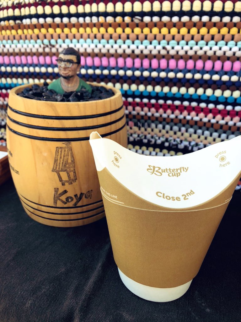 aico_arimitsu's tweet photo. こぼす自信しかない
#coffee
#koya
#butterflycup https://t.co/fBIaRFqznT