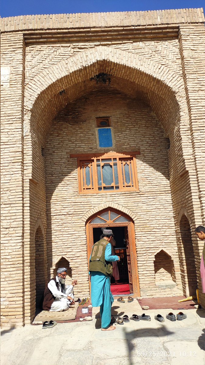 jsargarjanan's tweet photo. #غــــــزنې
د سلطان محمود غزنوي رح ورور 
بهلوال دانا رح مزار https://t.co/9EqmedpCTv