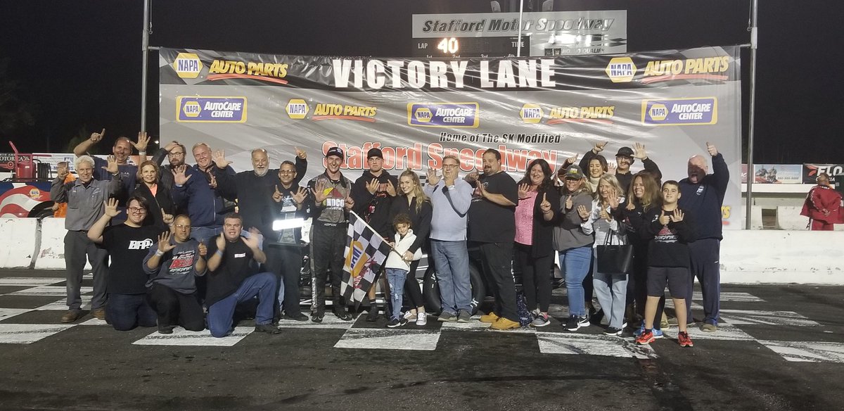 StaffordSpeedwy's tweet photo. .@SKopcik makes it 4 in a row in the SK Modifieds with a last lap, last corner pass for the lead https://t.co/LmZlHMulg2