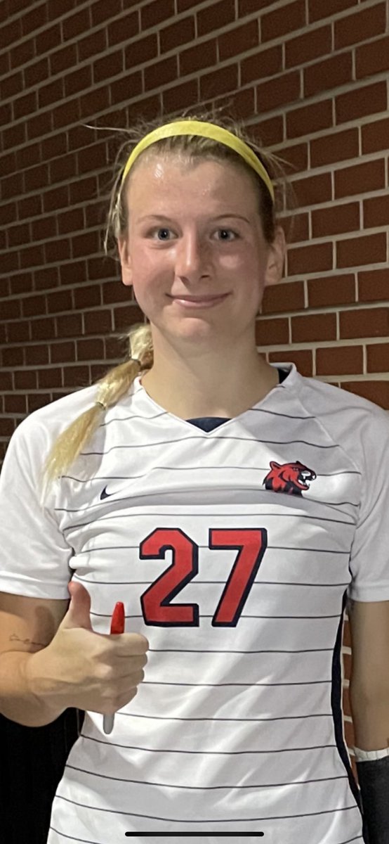Girl dad bragging moment… Morgan with her first college goal tonight! Woo hoo!