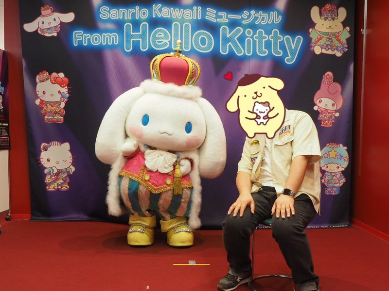 Matchy_switcher's tweet photo. 開演前にキングシナモンに謁見してきた(ﾟωﾟ)
#FromHelloKitty https://t.co/NXMtlW0nSI