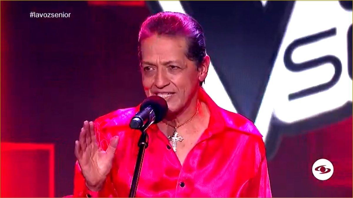 lenguaplay's tweet photo. tanta charla y no lo eligen🙄 #LaVozSenior https://t.co/pJq9IvrwXa