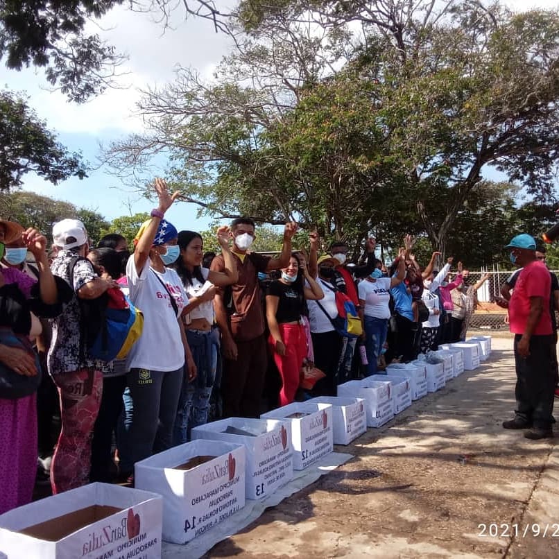 DipCertainDusty's tweet photo. @BanzuliaOficial hoy en la parroquia Antonio Borjas Romero Maracaibo, llevando salud a nuestra gente gracias a @OmarPrietoGob por tan maravilloso programa https://t.co/X6qEOSZVnV