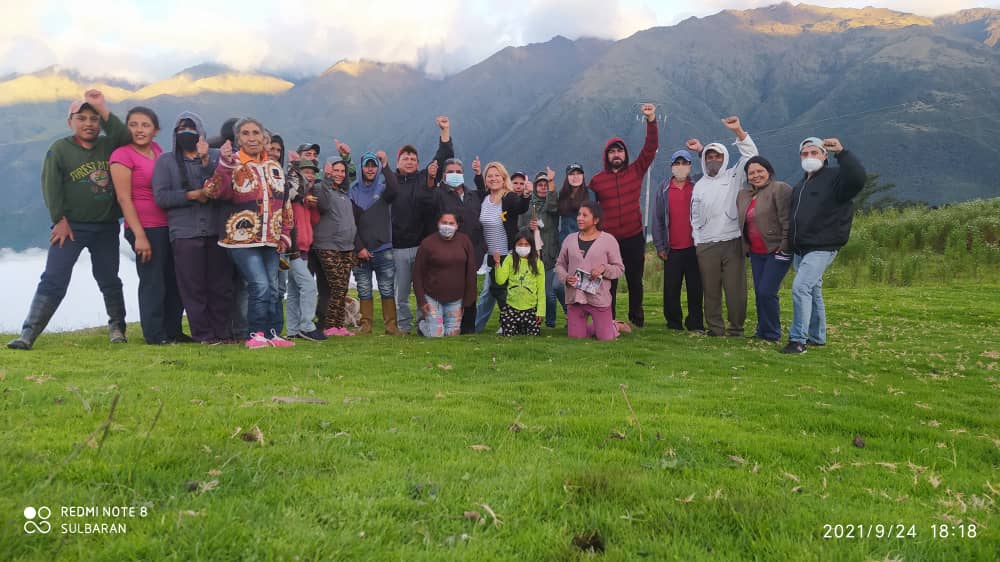 AliPrimeraPCV's tweet photo. Hoy nuestra comunidad mancomuna mancomunidad #indigena del municipio #Miranda #Timotes #Venezuela  nos recibieron con esperanza para una mejor #Alternativa con Jesús Alarcón "bolvi" el próximo alcalde de #Miranda  Comunas que hacen vida en unir y organizar .. @PCV_Venezuela https://t.co/tiJCZILnF5
