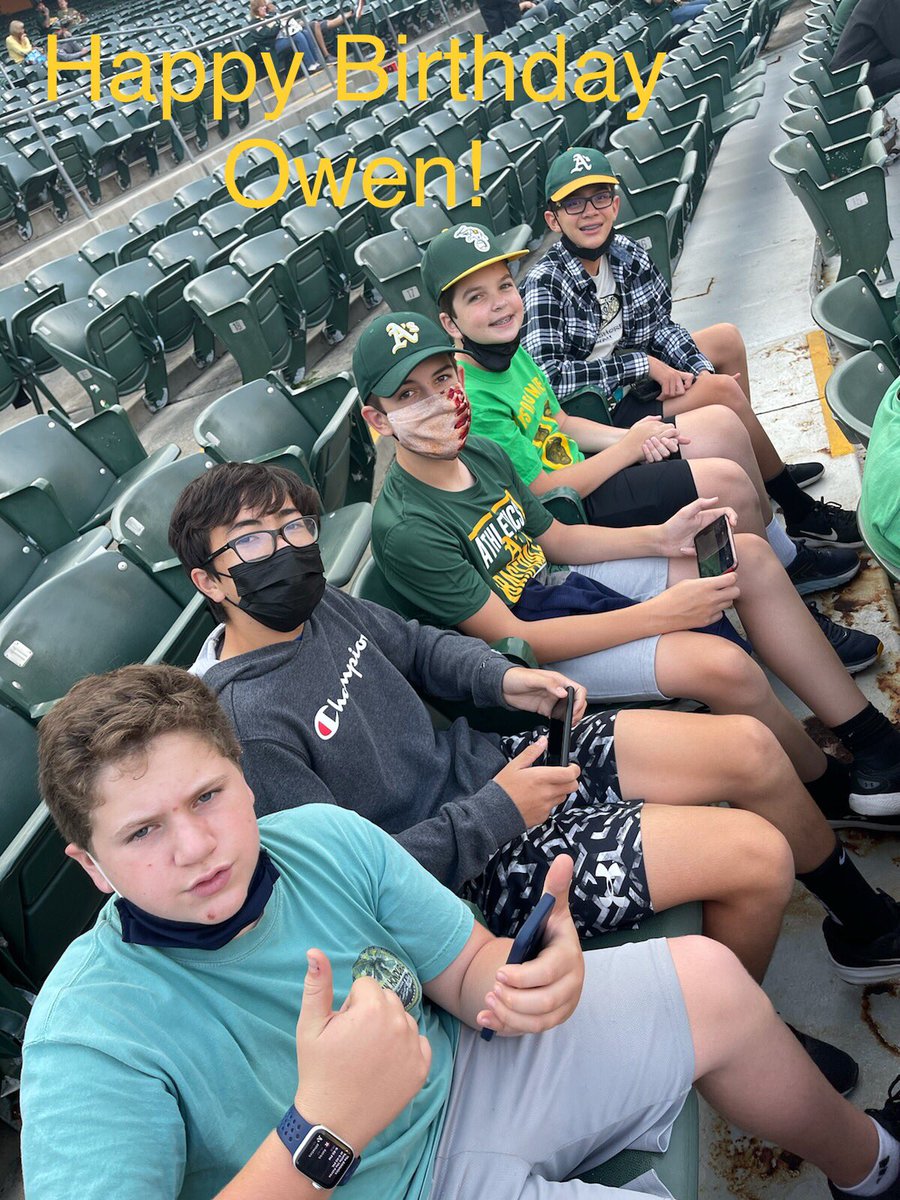 keelyschuh's tweet photo. #atthecoliseum https://t.co/cNtrko7lES