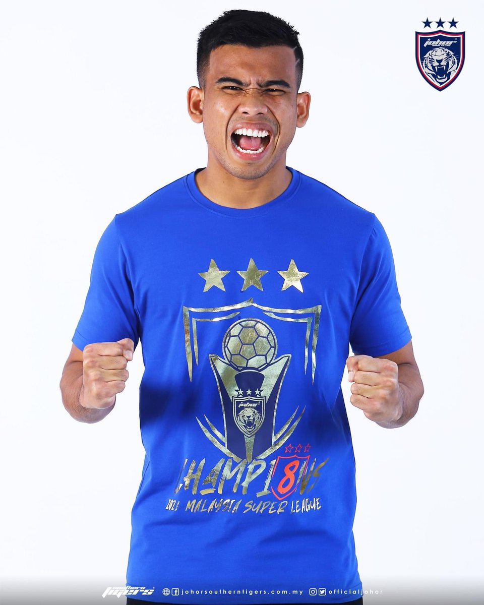 OfficialJohor's tweet photo. It's here! JDT's Eighth Consecutive Malaysia Super League title Official Merchandise! 

Visit https://t.co/c7kQIkw9hU

More photos at https://t.co/3aGEIXOk7v

#RedBlueNation
#EightConsecutiveTitles
#CHAMPI8NS
#JDTforAll 
#LuaskanKuasamuJohor https://t.co/N6Atdwb7P0